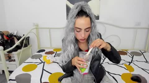 Snapshot of jessystarrr chatting on 15, 9, 2025 Jessy online show from 15, 9, 2025