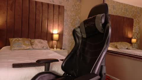 Jessy online show from 8, 6, 2026