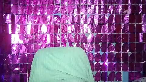 Snapshot of jet_clomet21 chatting on 19, 5, 2026 Ale online show from 19, 5, 2026