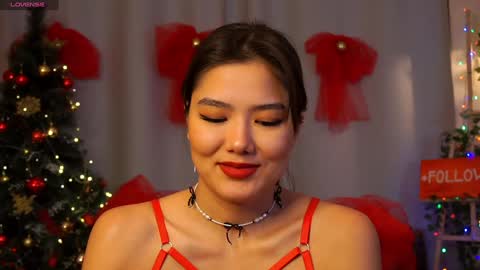 Hi all. My name is Naomi and Im glad to see you in my room  online show from 21, 12, 2024