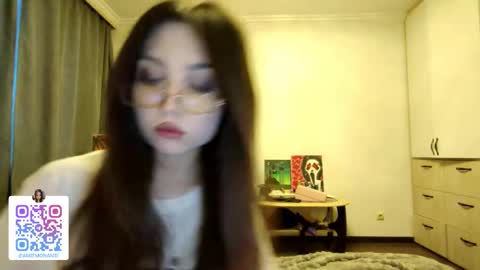 I am Gina ntmu Lets hit 10 Thumbs Up together online show from 12, 1, 2026