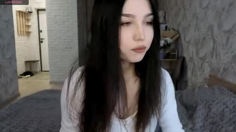 I am Gina ntmu Lets hit 10 Thumbs Up together online show from 20, 5, 2026