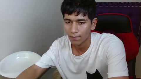 Snapshot of jettdread chatting on 1, 3, 2025 JETT DREAD online show from 1, 3, 2025