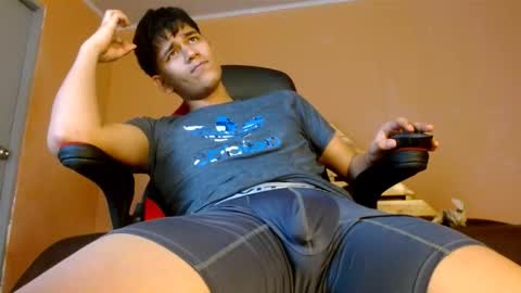 Snapshot of jettdread chatting on 11, 9, 2025 JETT DREAD online show from 11, 9, 2025