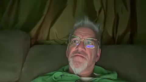 Snapshot of jewlronny chatting on 21, 12, 2024 jewlronny online show from 21, 12, 2024