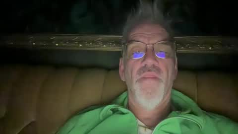 Snapshot of jewlronny chatting on 5, 1, 2025 jewlronny online show from 5, 1, 2025