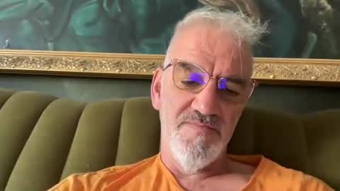 Snapshot of jewlronny chatting on 11, 9, 2025 jewlronny online show from 11, 9, 2025