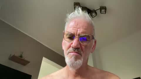 Snapshot of jewlronny chatting on 30, 9, 2025 jewlronny online show from 30, 9, 2025