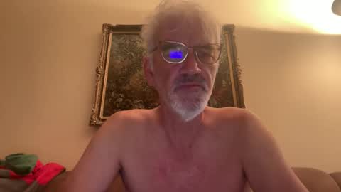 Snapshot of jewlronny chatting on 4, 12, 2025 jewlronny online show from 4, 12, 2025