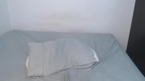 Snapshot of jey_foxx chatting on 12, 3, 2025 jey_foxx online show from 12, 3, 2025