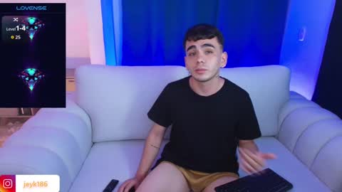 Snapshot of jey_keler chatting on 23, 10, 2025 jey keler online show from 23, 10, 2025