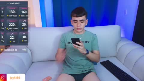 Snapshot of jey_keler chatting on 30, 10, 2025 jey keler online show from 30, 10, 2025