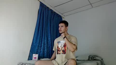 Snapshot of jeycob_happy97 chatting on 26, 2, 2025 Juan David online show from 26, 2, 2025