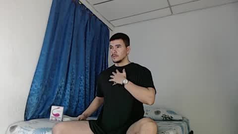 Snapshot of jeycob_happy97 chatting on 12, 3, 2025 Juan David online show from 12, 3, 2025