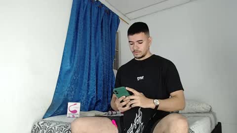 Snapshot of jeycob_happy97 chatting on 26, 9, 2025 Juan David online show from 26, 9, 2025