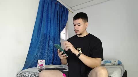 Snapshot of jeycob_happy97 chatting on 16, 10, 2025 Juan David online show from 16, 10, 2025