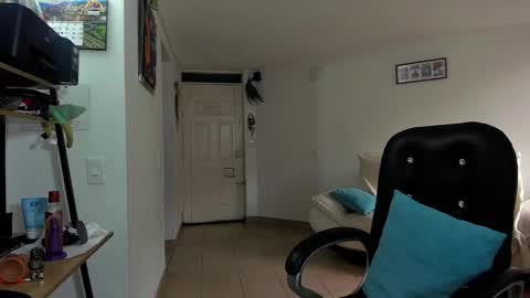 Camila online show from 15, 4, 2026