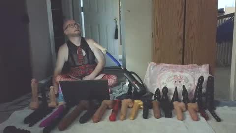 Snapshot of jghosty69 chatting on 21, 10, 2025 Nasty Cumslut online show from 21, 10, 2025