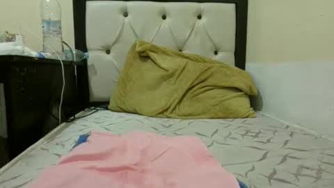 Snapshot of jgjk720771 chatting on 27, 2, 2026 HotArabGuy24 online show from 27, 2, 2026