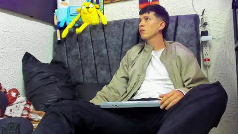 Jheampiero online show from 5, 6, 2026