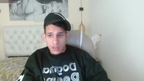 Snapshot of jheidertwink chatting on 8, 12, 2024 Jheider R. online show from 8, 12, 2024