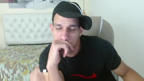 Snapshot of jheidertwink chatting on 8, 12, 2024 Jheider R. online show from 8, 12, 2024