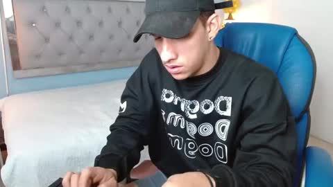 Snapshot of jheidertwink chatting on 15, 12, 2024 Jheider R. online show from 15, 12, 2024