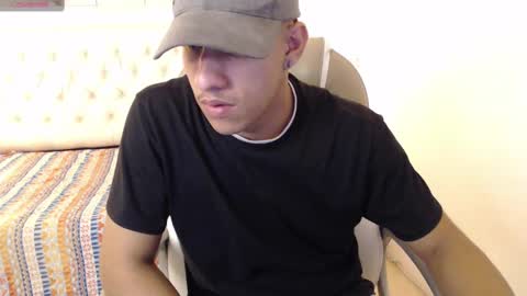 Snapshot of jheidertwink chatting on 19, 12, 2024 Jheider R. online show from 19, 12, 2024