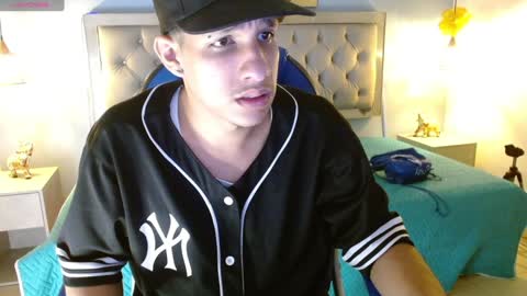 Snapshot of jheidertwink chatting on 8, 1, 2025 Jheider R. online show from 8, 1, 2025