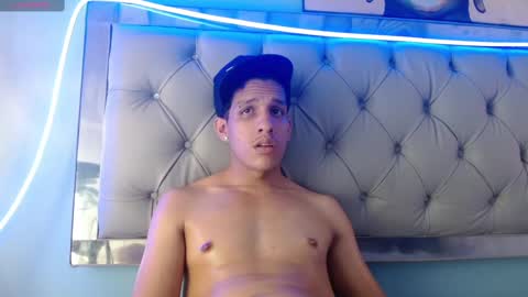 Snapshot of jheidertwink chatting on 11, 2, 2025 Jheider R. online show from 11, 2, 2025