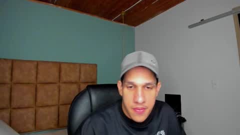 Snapshot of jheidertwink chatting on 20, 9, 2025 Jheider R. online show from 20, 9, 2025