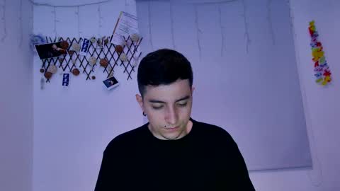 Jhoan Saenz online show from 25, 1, 2025