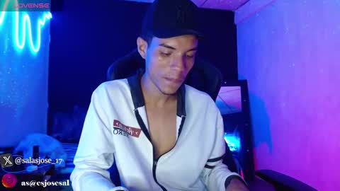 Snapshot of jhojan_foxxx1 chatting on 25, 11, 2025 Jhohan Fox online show from 25, 11, 2025