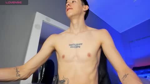 Snapshot of jhon_snow__ chatting on 7, 11, 2025 Jhon online show from 7, 11, 2025