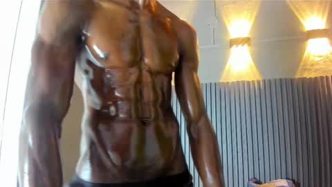 Snapshot of jhonjairo85 chatting on 28, 11, 2025 Jhon online show from 28, 11, 2025