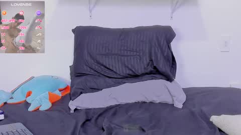 Snapshot of jhonleving chatting on 8, 3, 2025 Jack online show from 8, 3, 2025