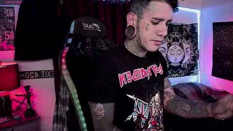 jhonny_ackerman online show from 8, 12, 2024