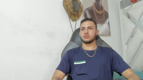 Snapshot of jhonny_flames7 chatting on 4, 1, 2025 jhonny online show from 4, 1, 2025