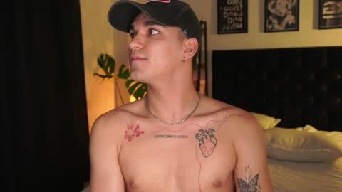 Snapshot of jhonnyx_ chatting on 10, 9, 2025 Jhonny online show from 10, 9, 2025