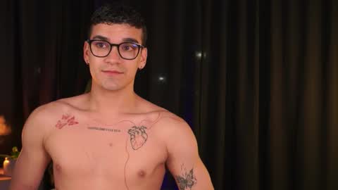 Snapshot of jhonnyx_ chatting on 14, 11, 2025 Jhonny online show from 14, 11, 2025