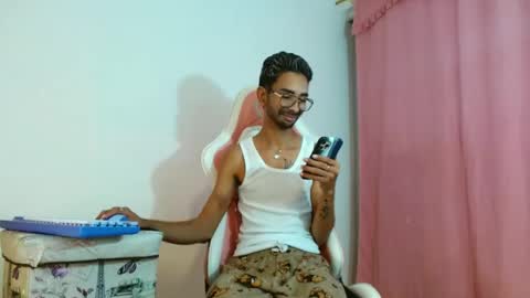 Snapshot of jhonsonvlatino chatting on 21, 6, 2026 jhonsonvlatino online show from 21, 6, 2026