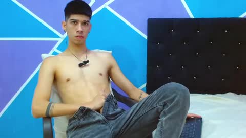 jhony_sex3 online show from 4, 1, 2025
