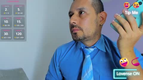 Jhony Alzate online show from 15, 12, 2024