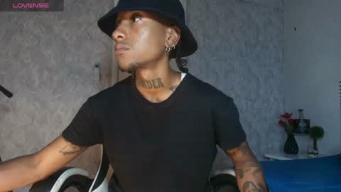 Snapshot of jhonymiller chatting on 24, 6, 2026 jhonymiller online show from 24, 6, 2026