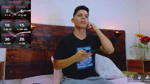 Snapshot of jhosuavega chatting on 2, 10, 2025 jhosuavega online show from 2, 10, 2025