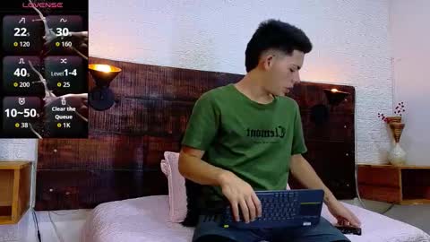 Snapshot of jhosuavega chatting on 7, 10, 2025 jhosuavega online show from 7, 10, 2025