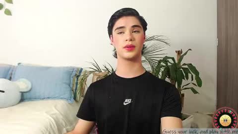 Snapshot of jhuan_cute chatting on 8, 5, 2026 Jhuan Nhez online show from 8, 5, 2026
