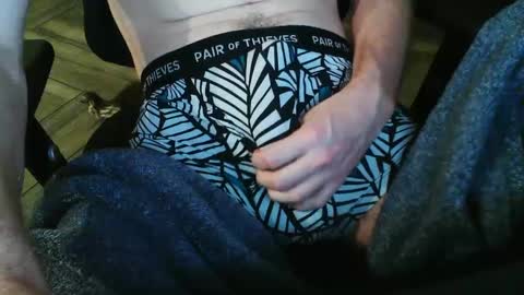 Snapshot of jhurt354 chatting on 28, 9, 2025 Hungone online show from 28, 9, 2025