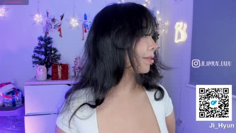 Snapshot of ji_hyun chatting on 31, 12, 2024 Ji online show from 31, 12, 2024