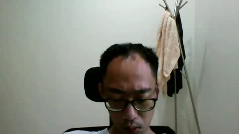 Snapshot of jiachi13 chatting on 5, 1, 2025 Alex online show from 5, 1, 2025